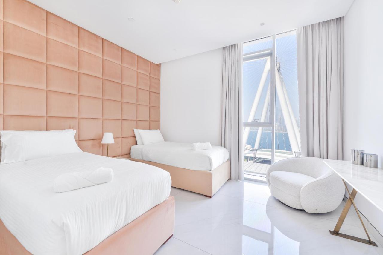 Spectacular 3 Bedroom Condo With Maids Room Facing The Dubai Eye Exteriér fotografie
